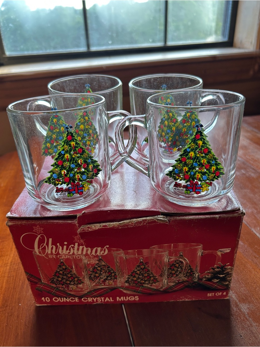 Vintage Christmas Tree Glass Mugs - Set of 4